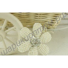 Украшение на телефон pearl flower 